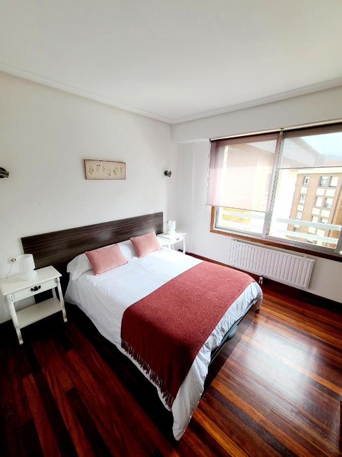 Apartamento Pilartxo ซาเราทซ์ ภายนอก รูปภาพ